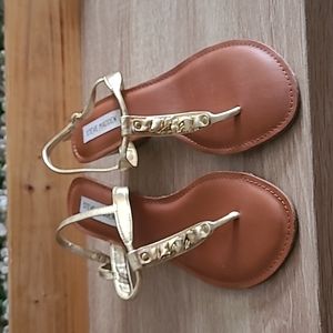 Steve Madden Gold Leather Sandal wedge